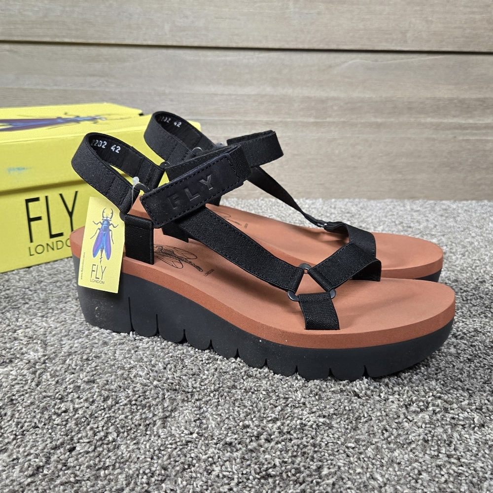 Fly London yefa platform sandal - black/brick NEW size 11